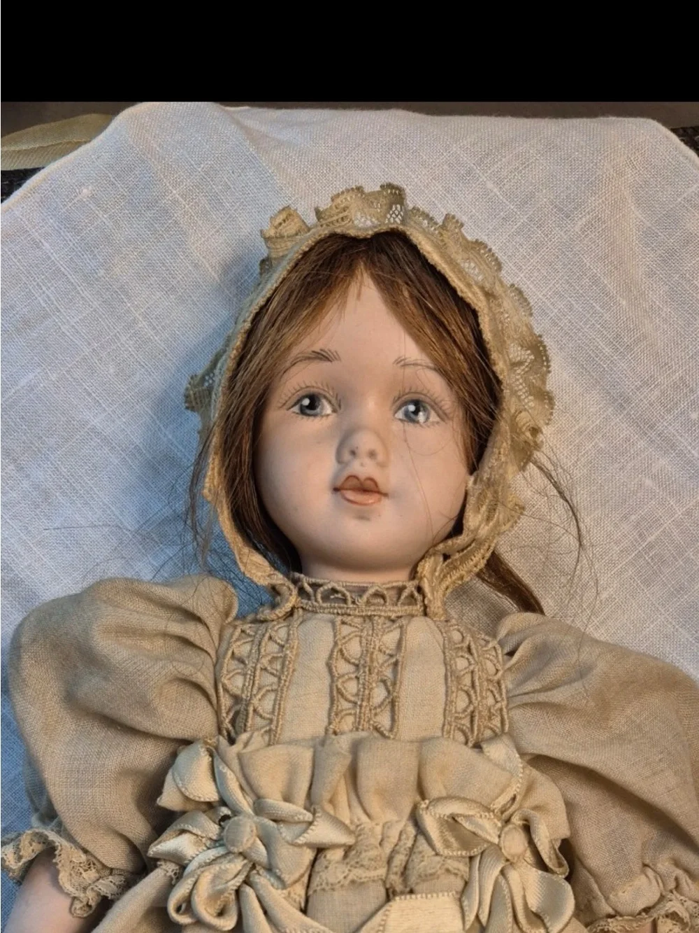 Antique Victorian Porcelain Doll In Fine Condition for its age read below
